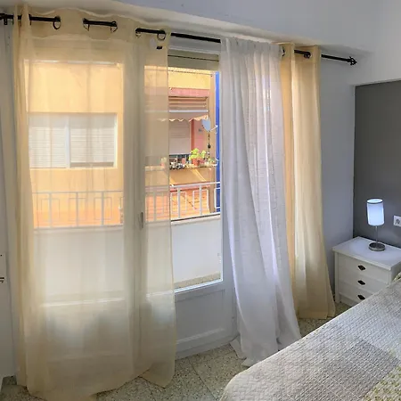 Perfect Space To Relax 3 Bedroom With Balcony Esp2ev *